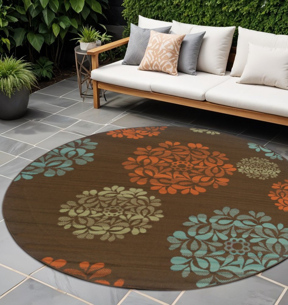 8' X 8' Brown Round Floral Stain Resistant Indoor Outdoor Area Rug