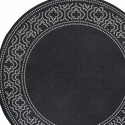 8' X 8' Black And Ivory Round Indoor Outdoor Area Rug