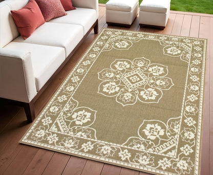 4' X 6' Tan Oriental Stain Resistant Indoor Outdoor Area Rug