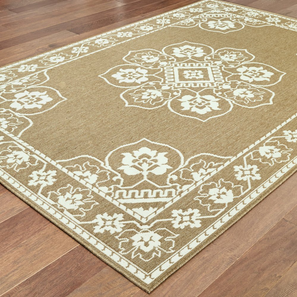 5' X 8' Tan Oriental Stain Resistant Indoor Outdoor Area Rug