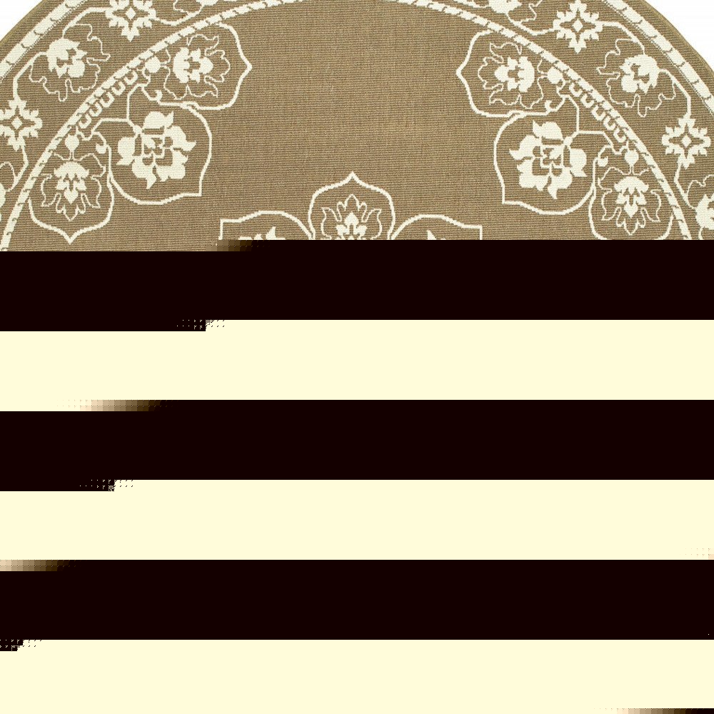 8' X 8' Tan Round Oriental Stain Resistant Indoor Outdoor Area Rug
