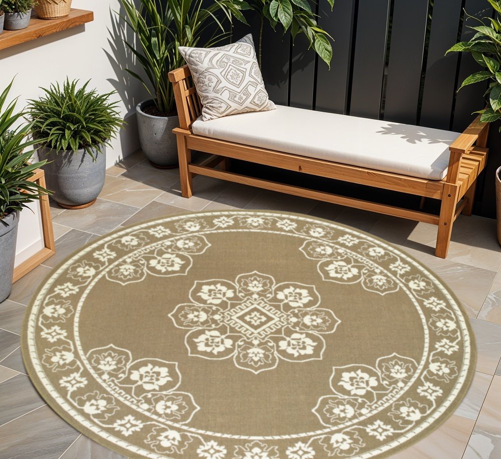 8' X 8' Tan Round Oriental Stain Resistant Indoor Outdoor Area Rug