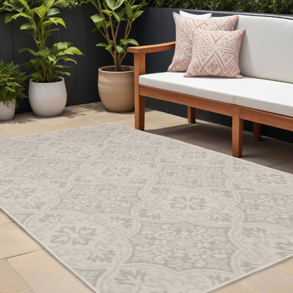 8' X 10' Gray and Ivory Floral Stain Resistant Indoor Outdoor Area Rug