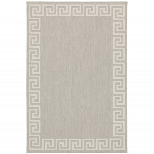 5' X 7' Gray and Ivory Stain Resistant Indoor Outdoor Area Rug