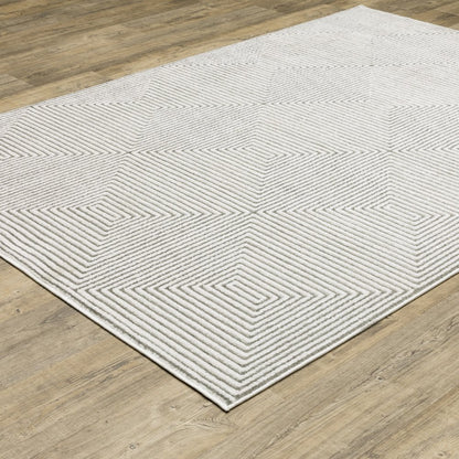 5' X 8' Grey And White Geometric Power Loom Stain Resistant Area Rug