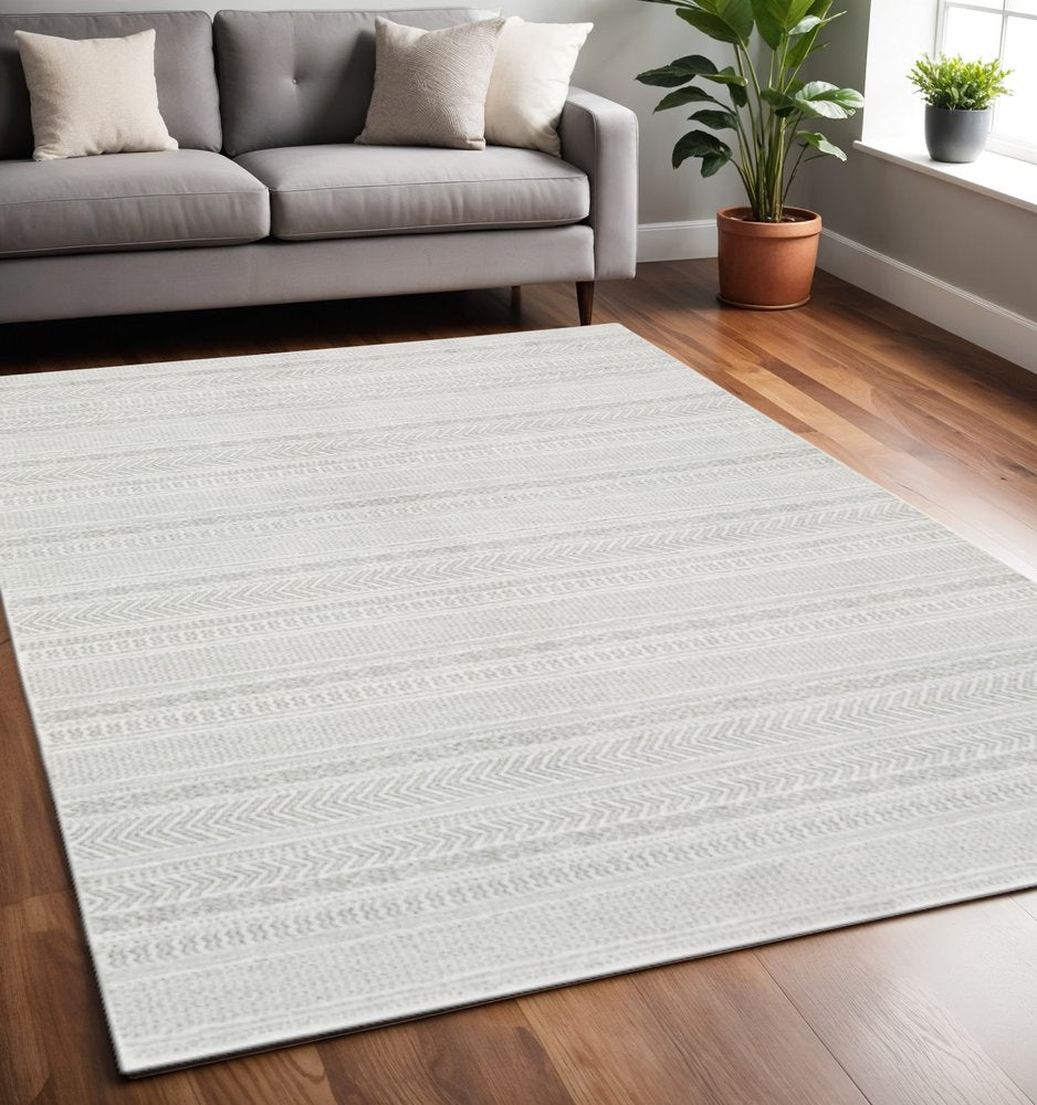 5' X 8' White And Grey Geometric Power Loom Stain Resistant Area Rug
