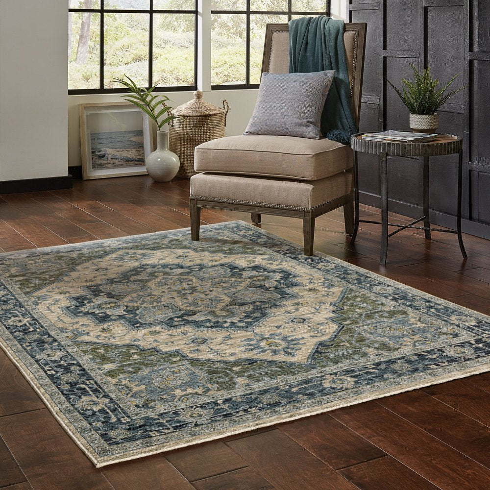 7' X 10' Blue And Beige Oriental Area Rug With Fringe