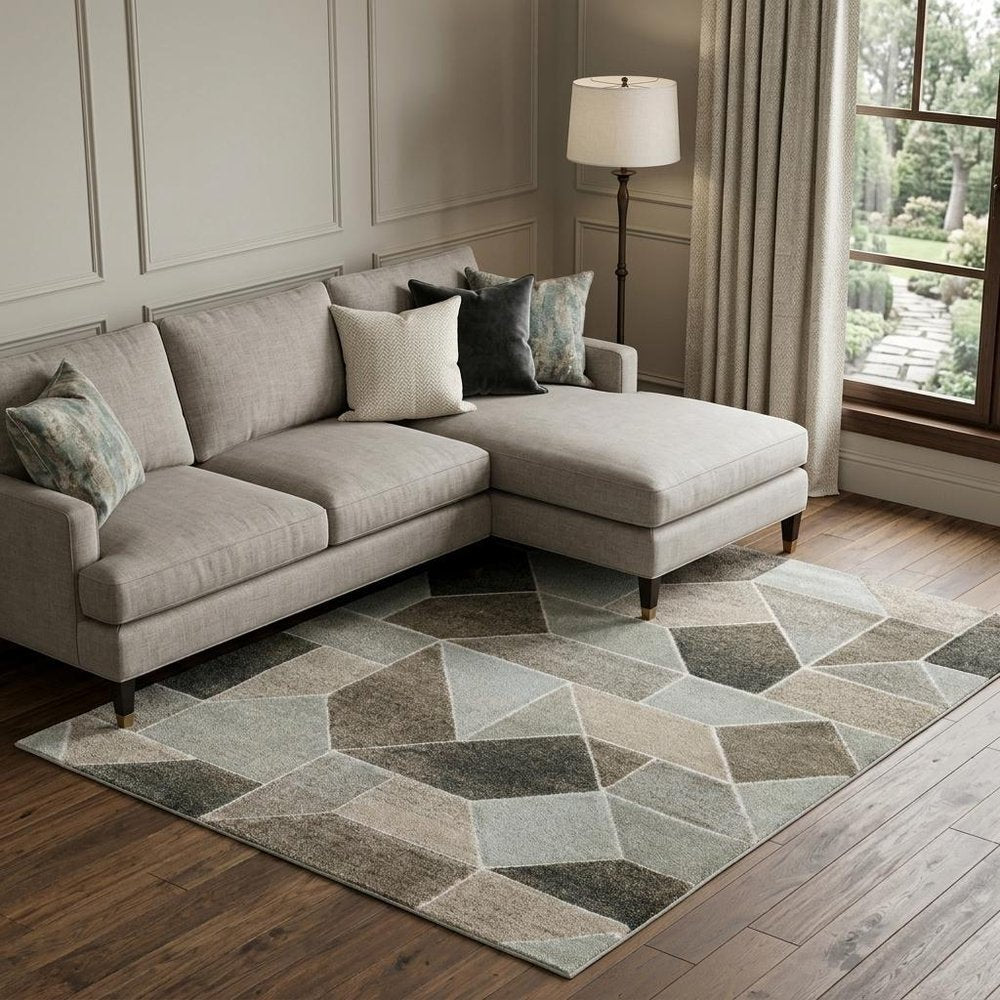 8' X 11' Gray And Ivory Geometric Area Rug