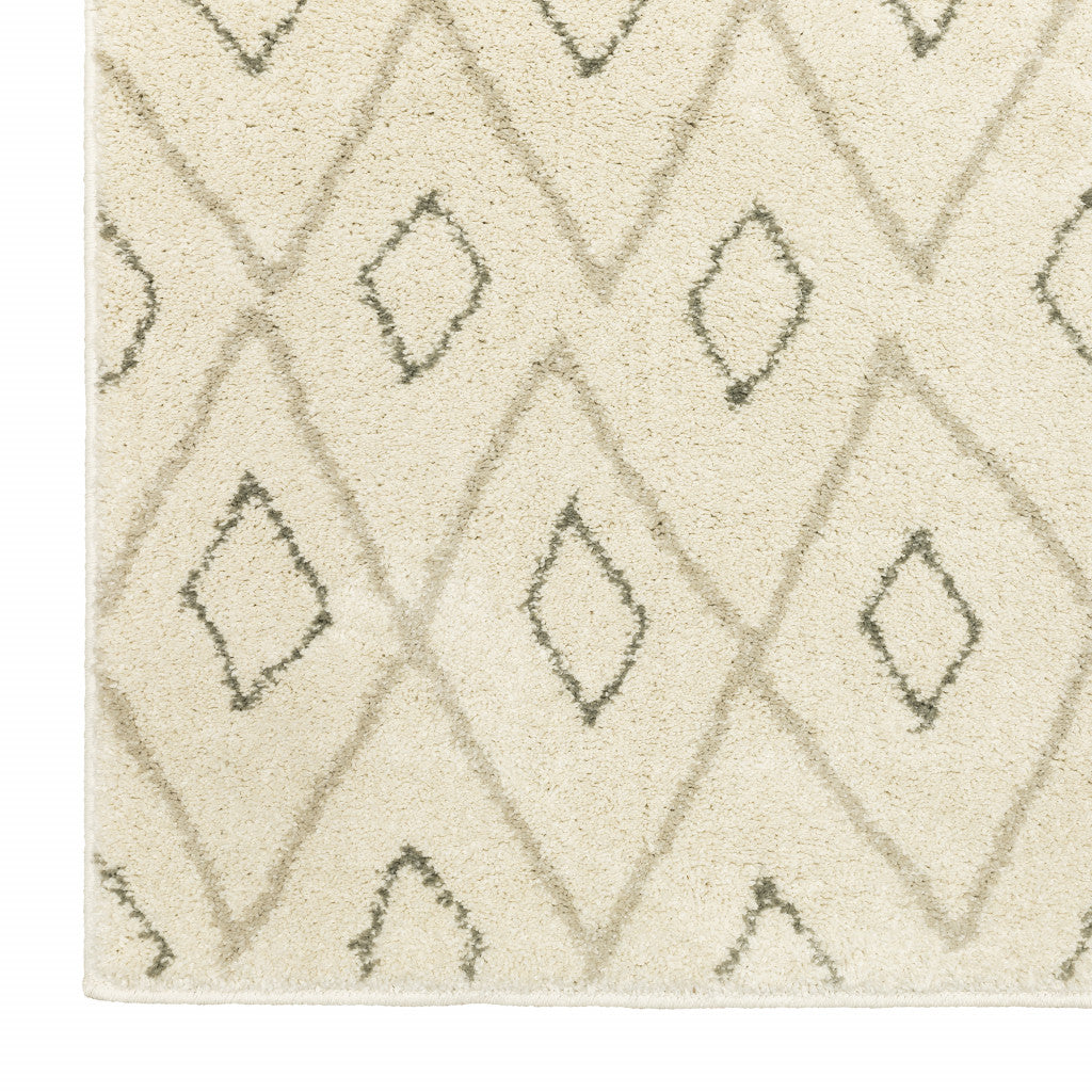 4' X 6' Sand Ash Grey And Ivory Geometric Power Loom Stain Resistant Area Rug