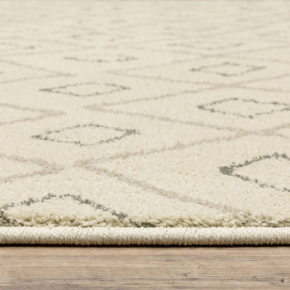 7' X 9' Gray And Ivory Geometric Shag Area Rug