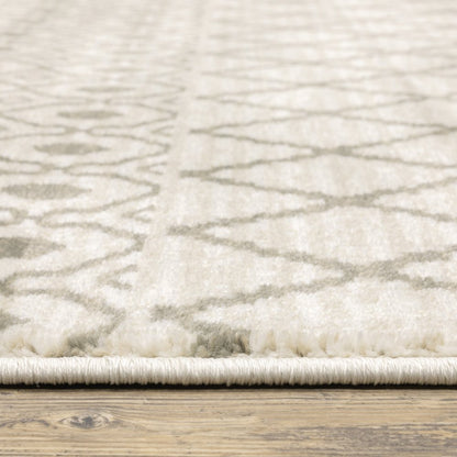 5' X 7' Ivory And Grey Geometric Power Loom Stain Resistant Area Rug