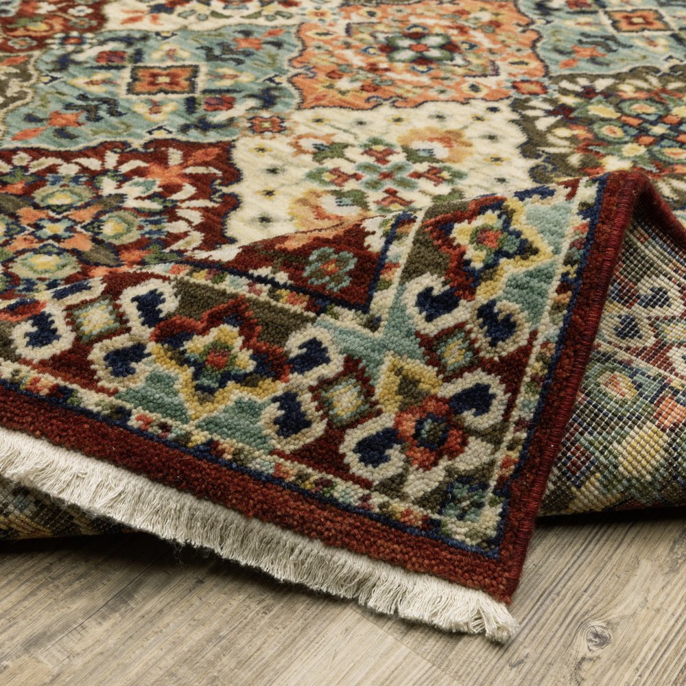 5' X 8' Red And Ivory Oriental Area Rug With Fringe