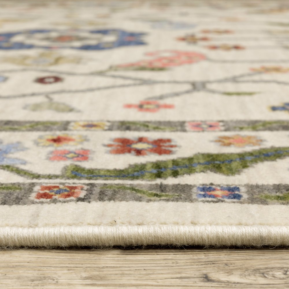 2' X 3' Ivory Green And Red Oriental Area Rug With Fringe