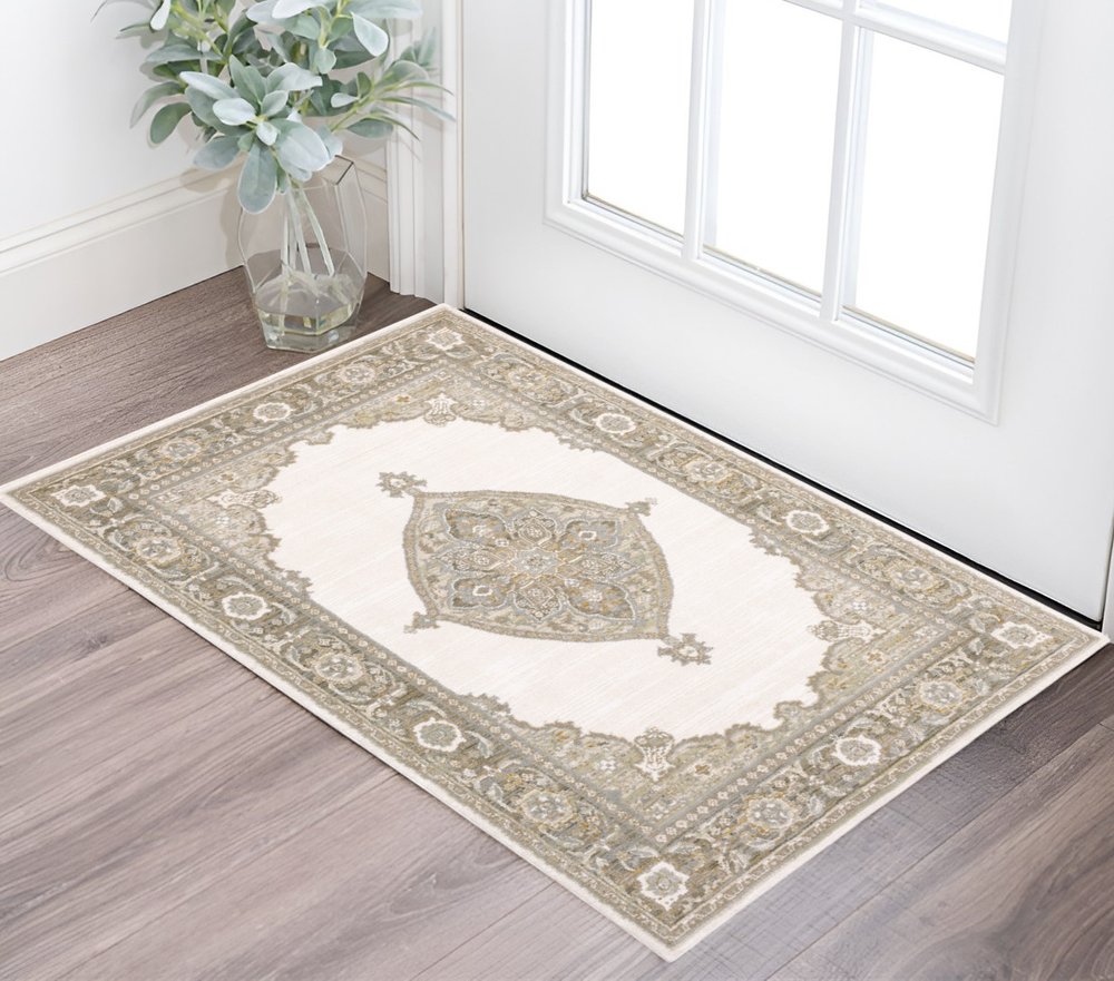 2' X 3' Beige And Ivory Oriental Area Rug
