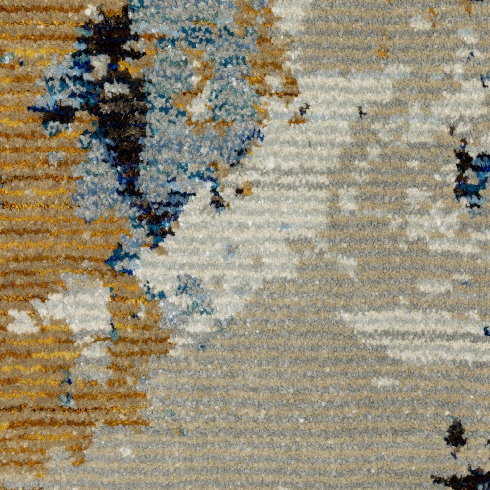7' X 10' Gray and Ivory Abstract Power Loom Area Rug