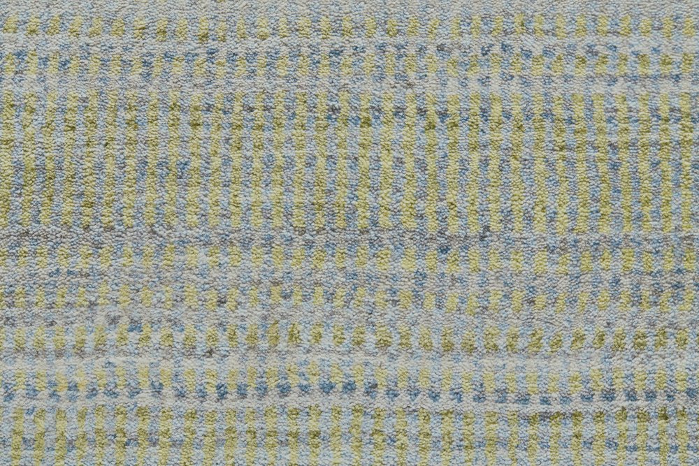 8' X 11' Blue and Gray Ombre Hand Woven Area Rug