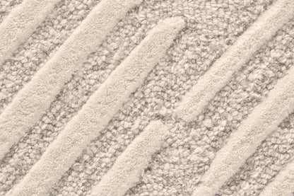 5' X 8' Tan And Ivory Wool Geometric Tufted Handmade Stain Resistant Area Rug