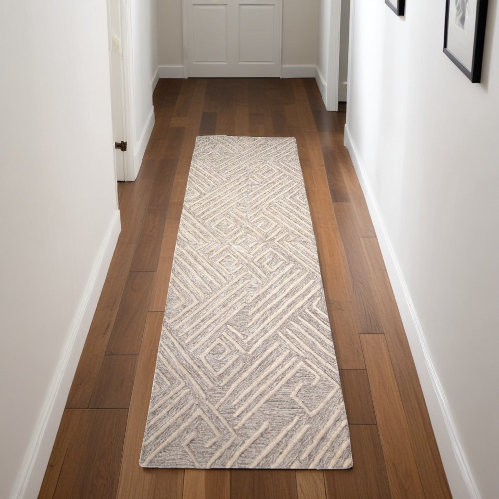 5' X 8' Tan And Ivory Wool Geometric Tufted Handmade Stain Resistant Area Rug