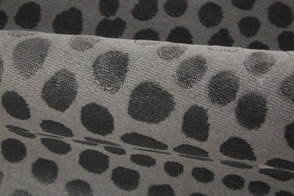 7' X 10' Gray And Silver Abstract Area Rug