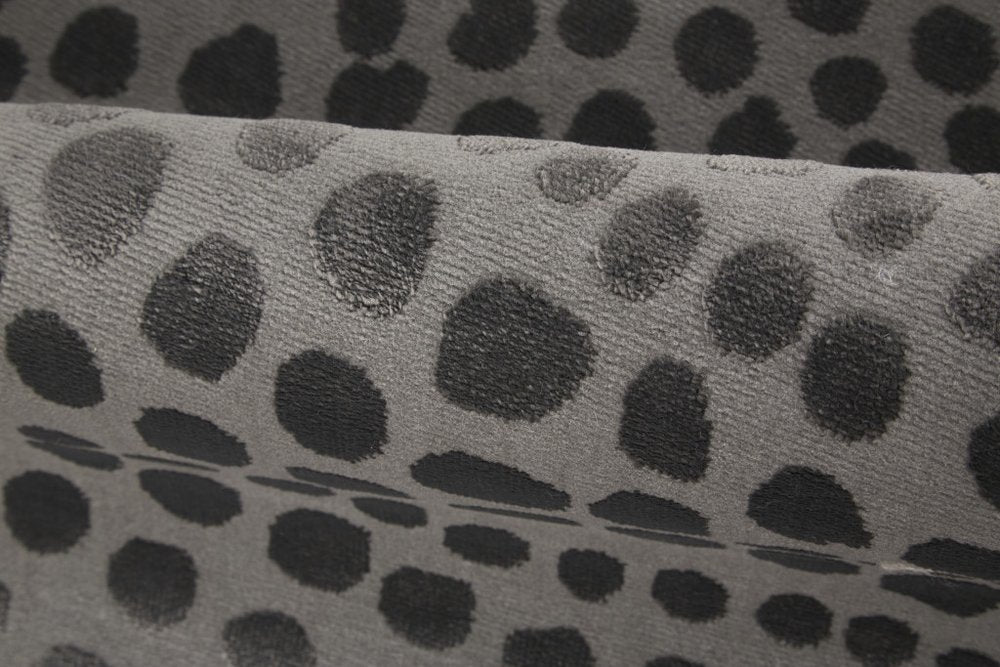 7' X 10' Gray And Silver Abstract Area Rug