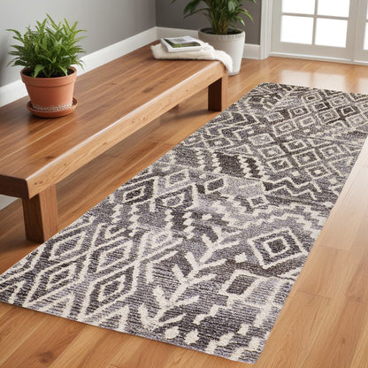 5' X 8' Gray and White Wool Abstract Geometric Hand Tufted Area Rug