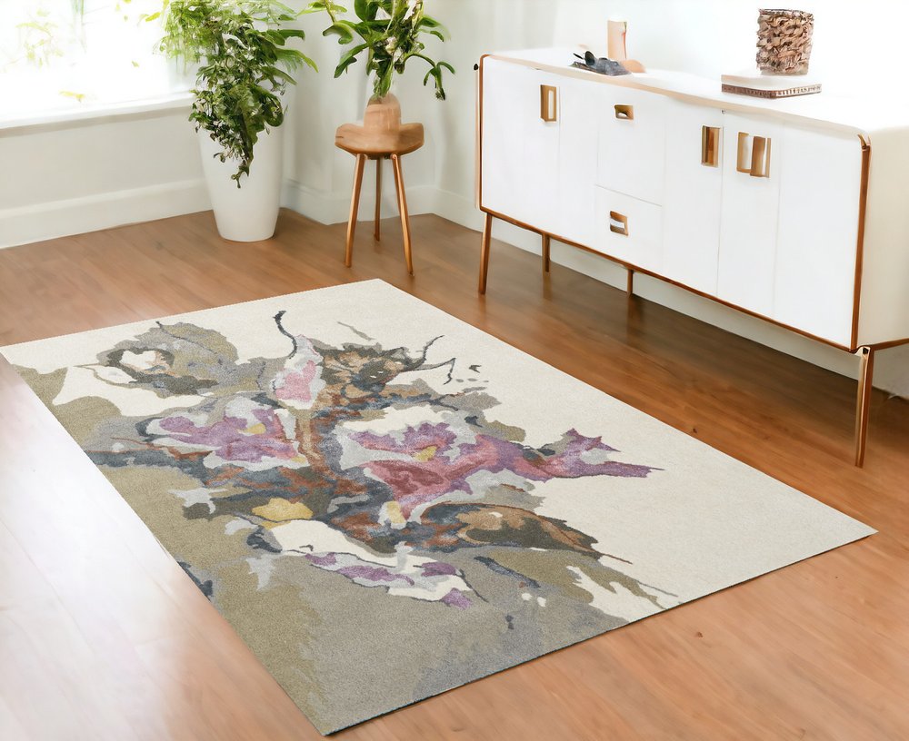 2' X 3' Pink and Green Wool Floral Hand Tufted Area Rug