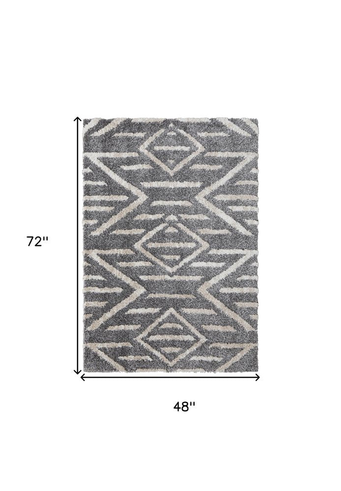 5' X 8' Gray And Ivory Geometric Power Loom Stain Resistant Area Rug