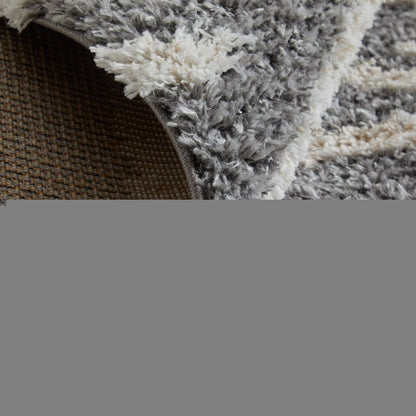 4' X 6' Gray And Ivory Geometric Power Loom Stain Resistant Area Rug