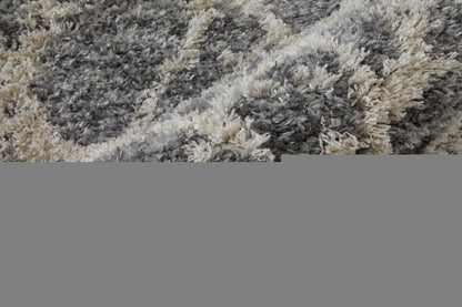 4' X 6' Gray And Ivory Abstract Power Loom Stain Resistant Area Rug