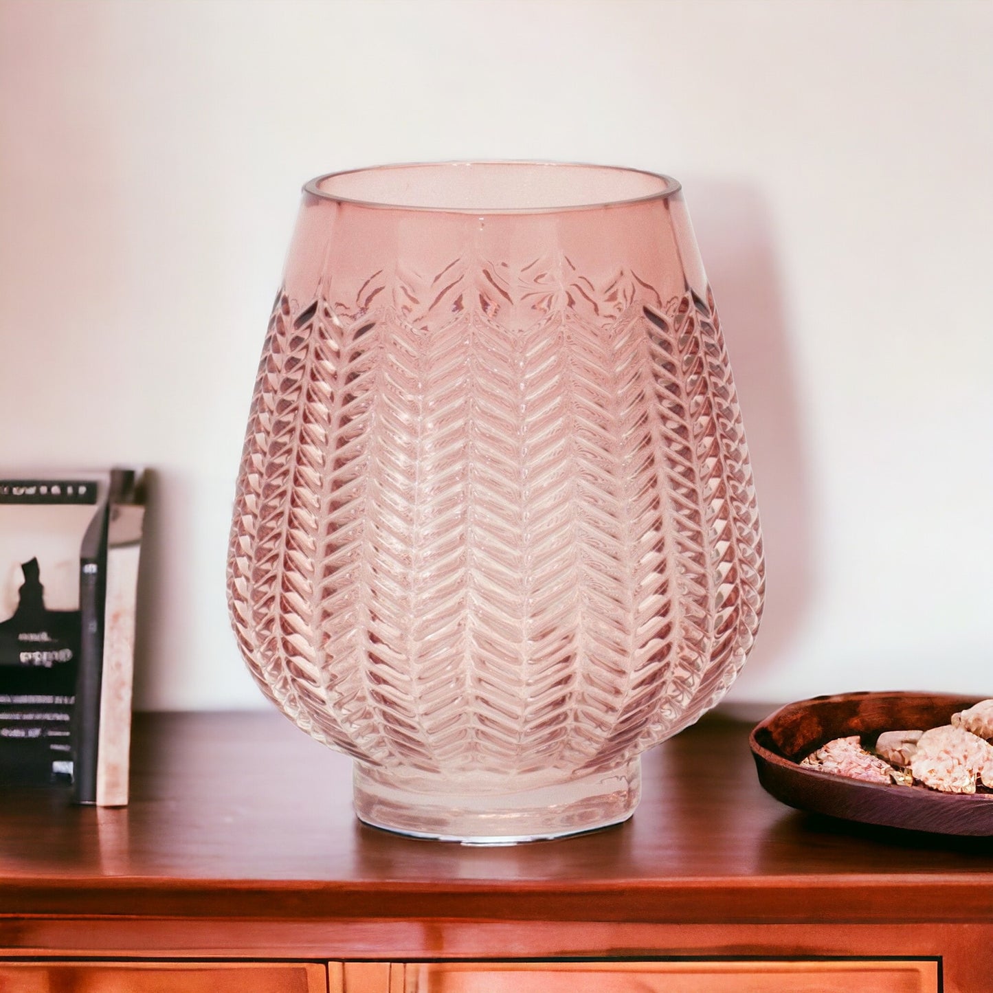 6" Pink Glass Textured Leaf Pattern Round Table Vase