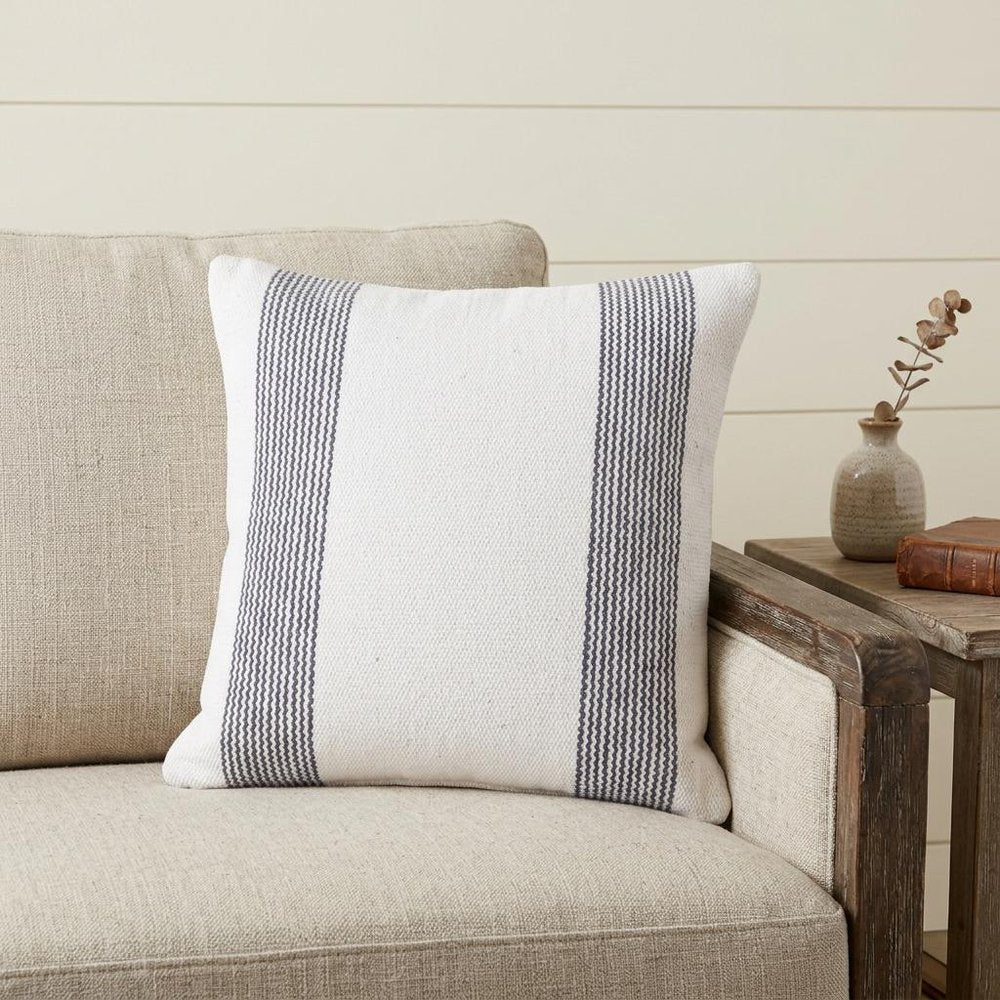 20" X 20" Deep Blue And White 100% Cotton Geometric Zippered Pillow