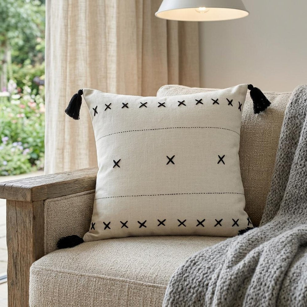 20" X 20" Off-White And Black 100% Cotton Geometric Zippered Pillow