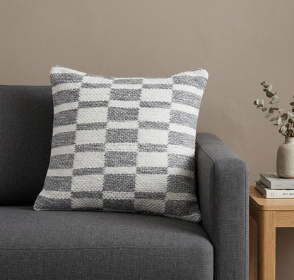 18" X 18" Gray And White 100% Cotton Geometric Zippered Pillow