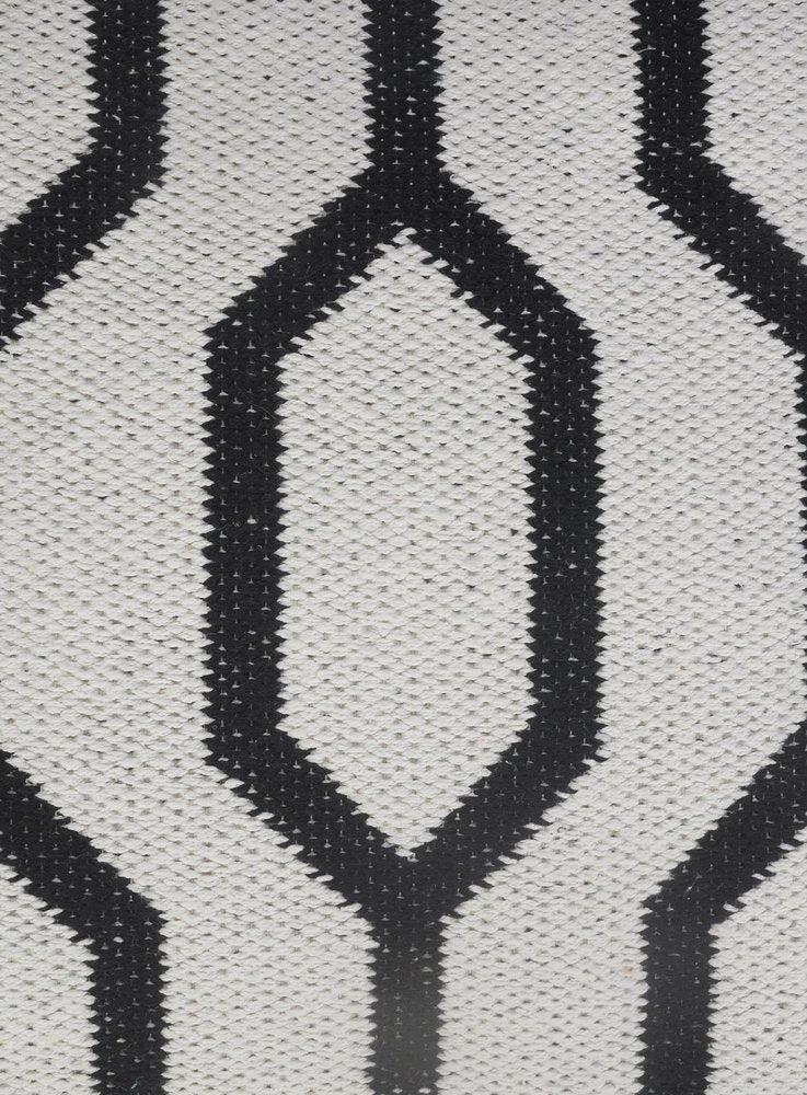 20" Black And White Cotton Geometric Throw Pillow