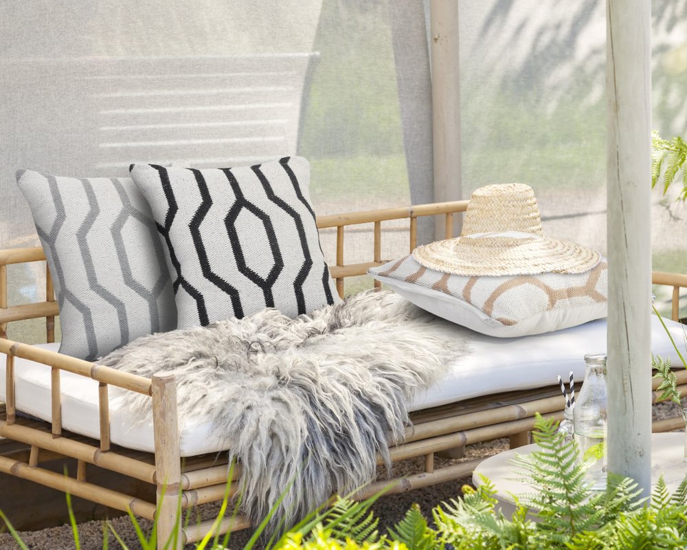 20" Black And White Cotton Geometric Throw Pillow