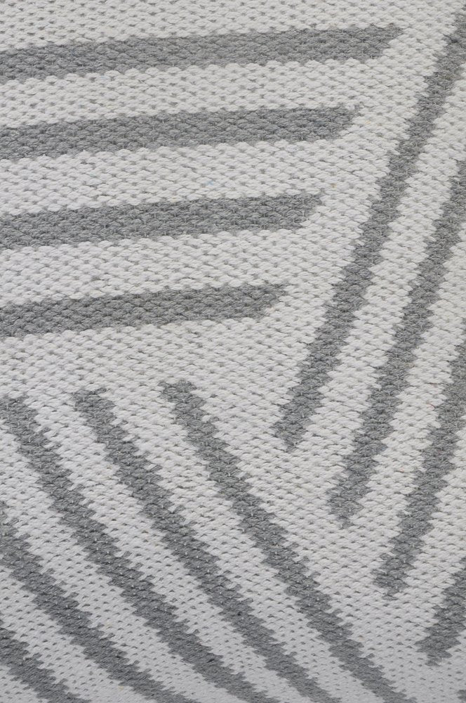 20" Black And White Cotton Geometric Throw Pillow