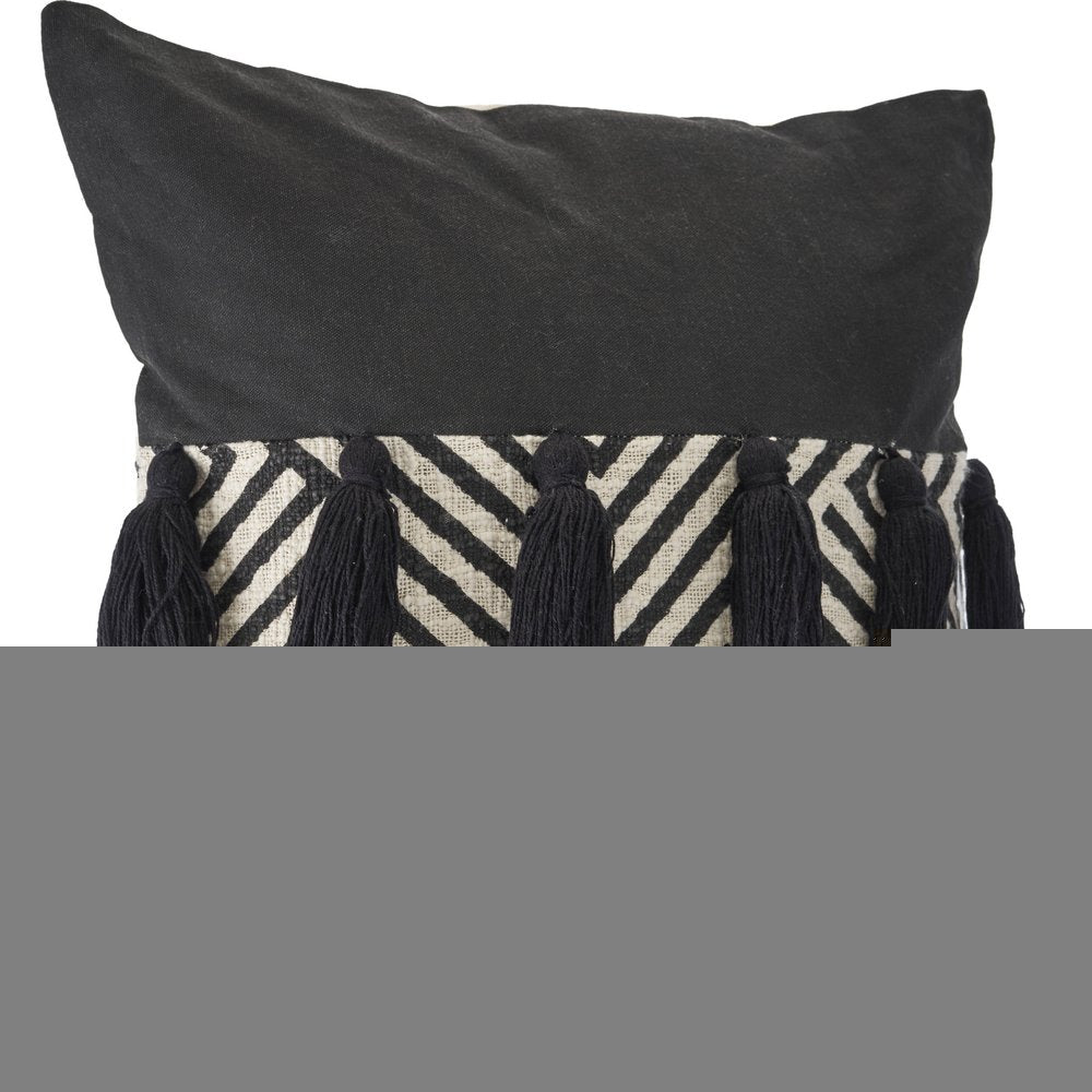 20" X 20" Black And White 100% Cotton Chevron Zippered Pillow
