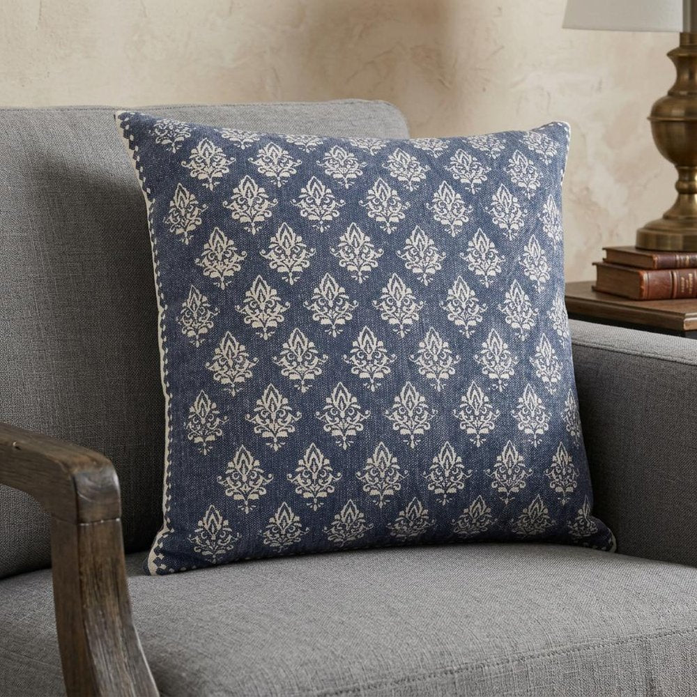 20" X 20" White And Black 100% Cotton Geometric Zippered Pillow