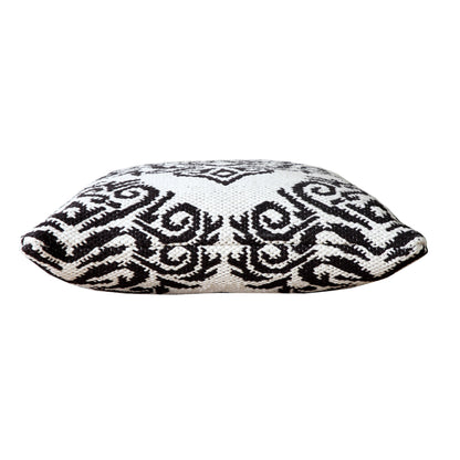 20" X 20" White And Black 100% Cotton Damask Zippered Pillow