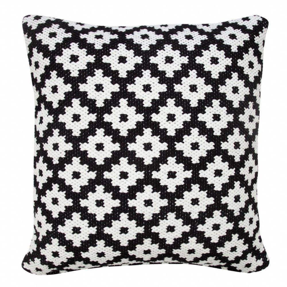 20" X 20" Blue And White 100% Cotton Geometric Zippered Pillow