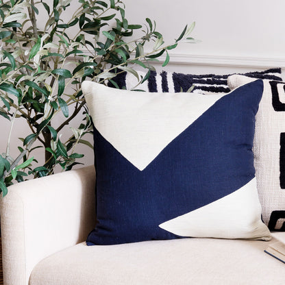 20" X 20" Navy And Ivory 100% Cotton Abstract Zippered Pillow