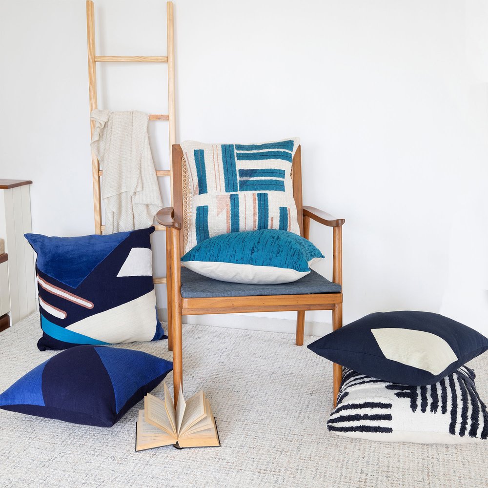 20" Navy Blue And Ivory Cotton Abstract Throw Pillow