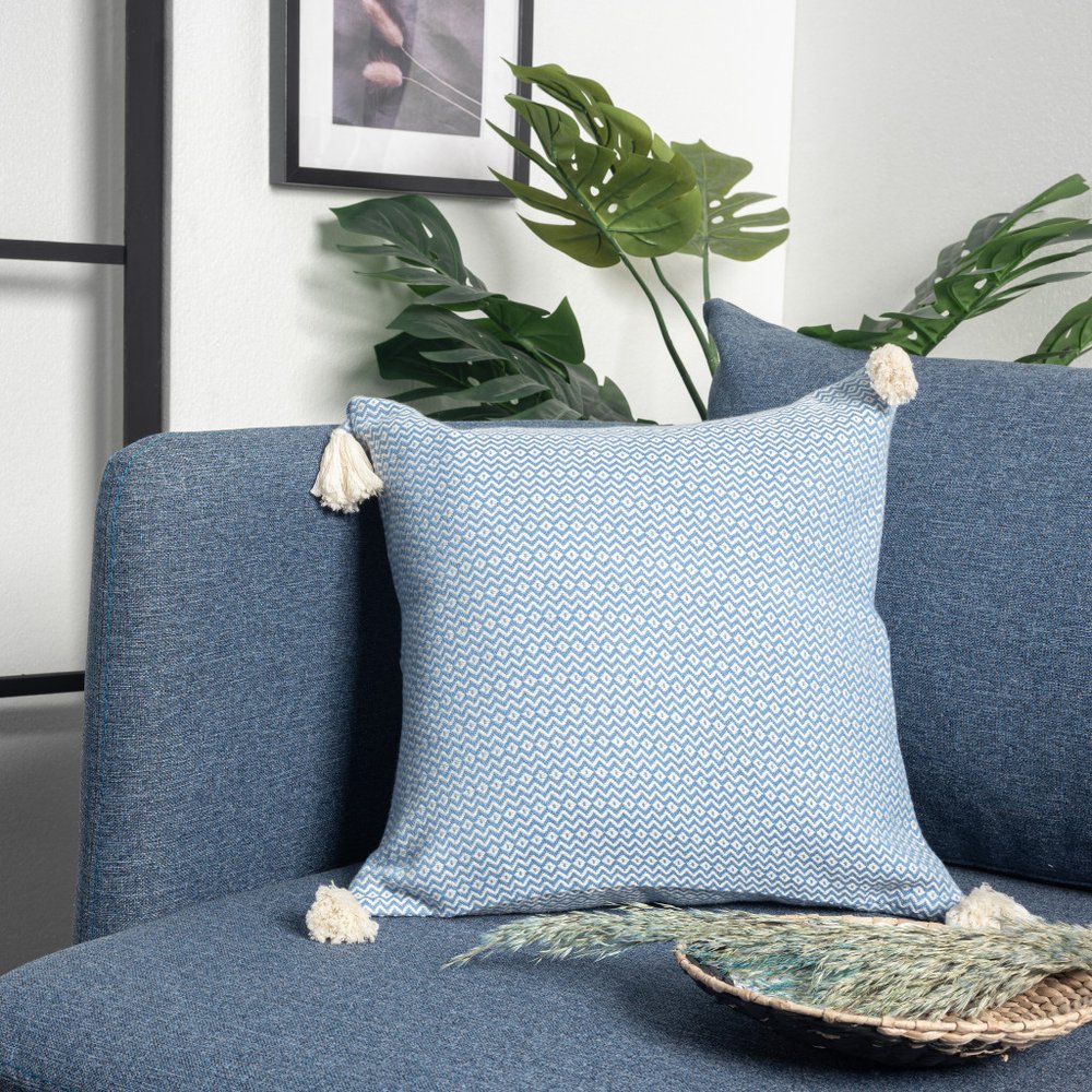 18" X 18" Light Gray 100% Cotton Geometric Zippered Pillow