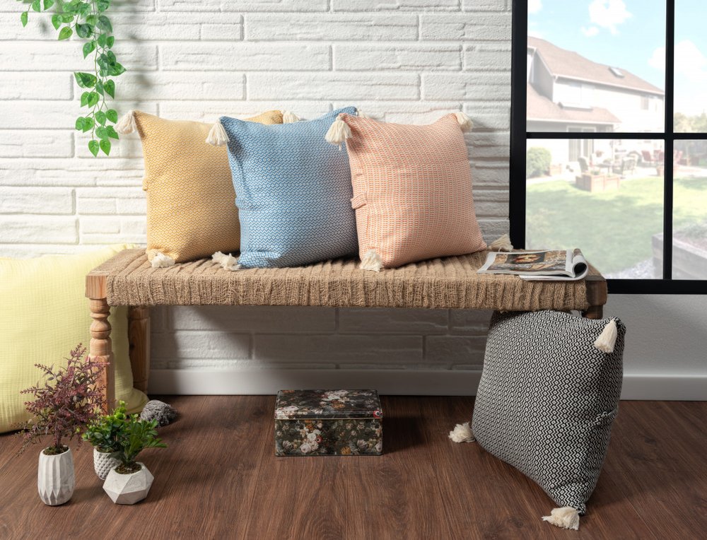 18" X 18" Light Gray 100% Cotton Geometric Zippered Pillow