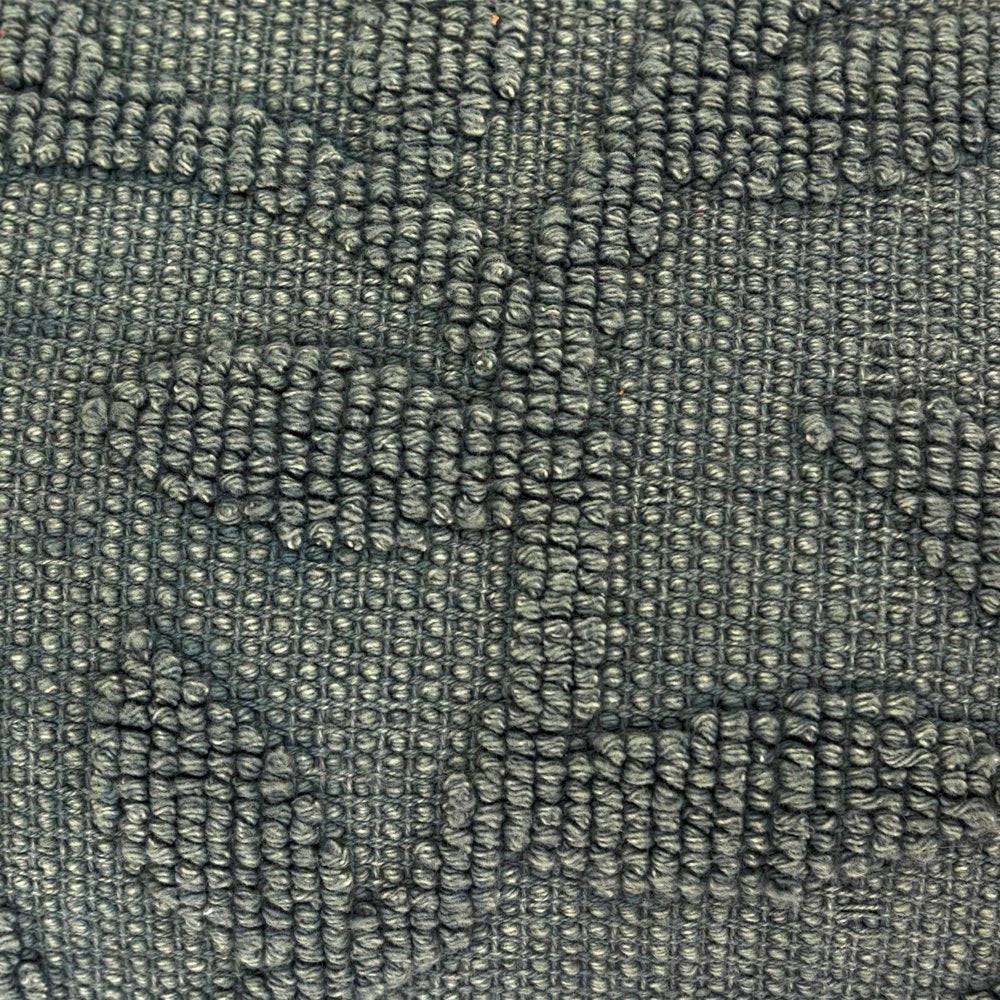 14" X 26" Green Cotton Lumbar Throw Pillow With Texture