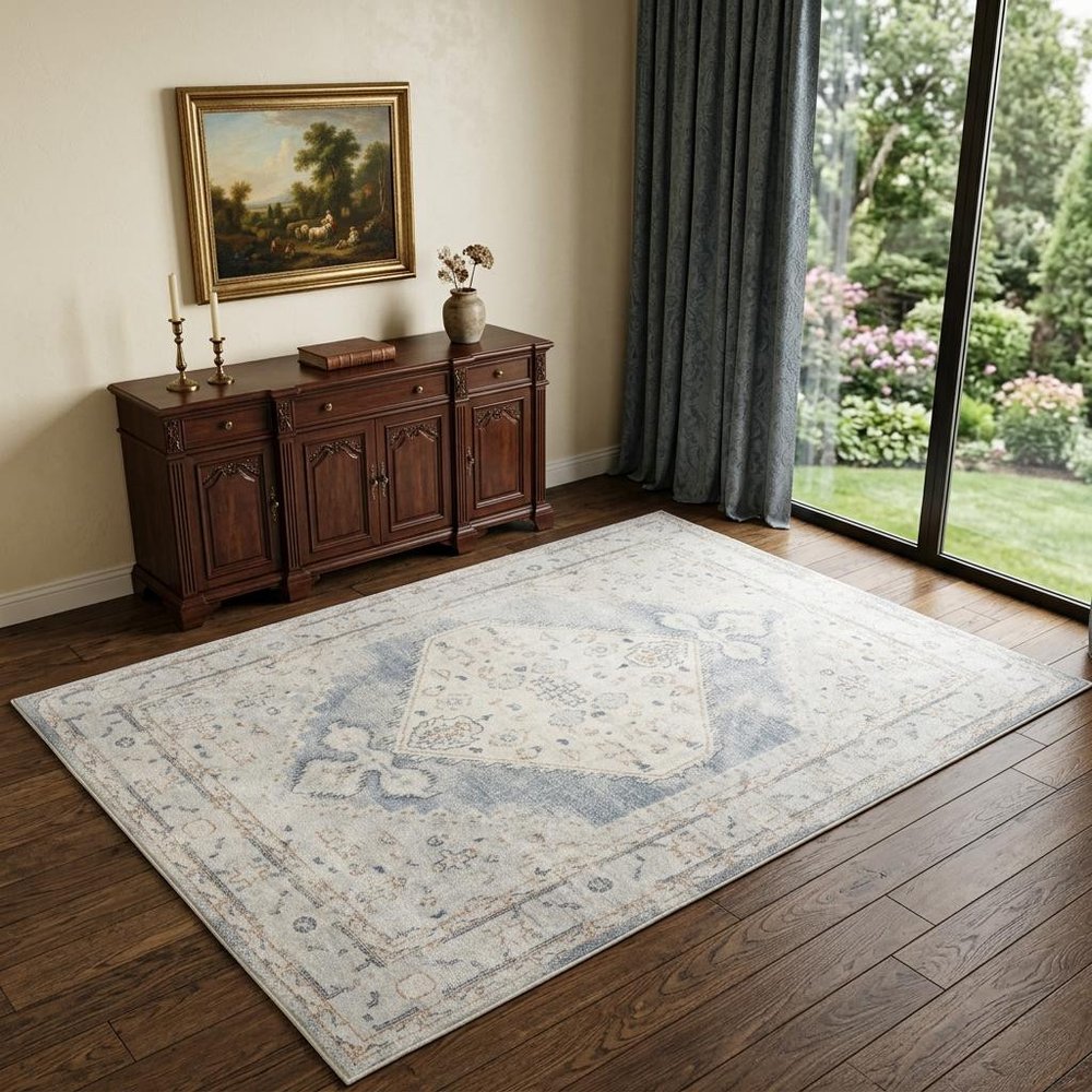 4' X 6' Light Blue Oriental Power Loom Distressed Washable Area Rug