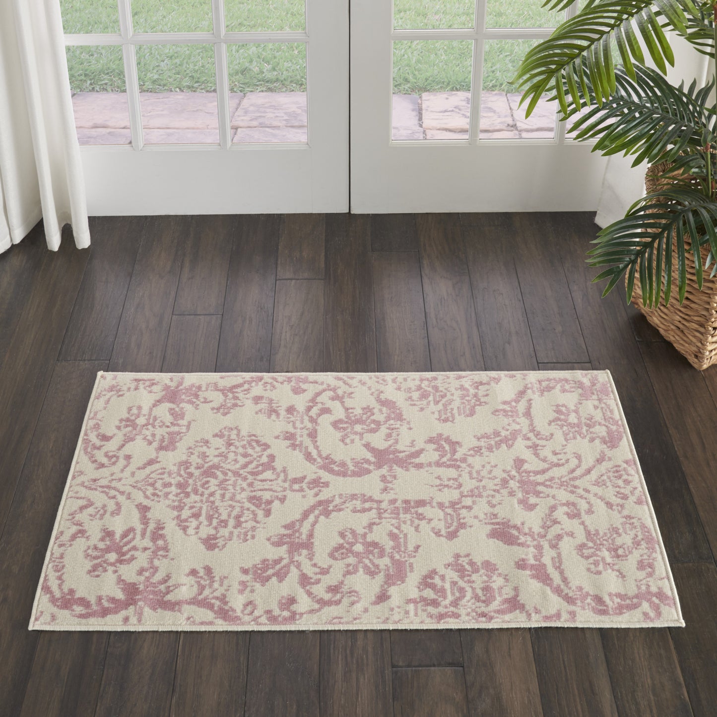 2' X 4' Cream Damask Power Loom Area Rug