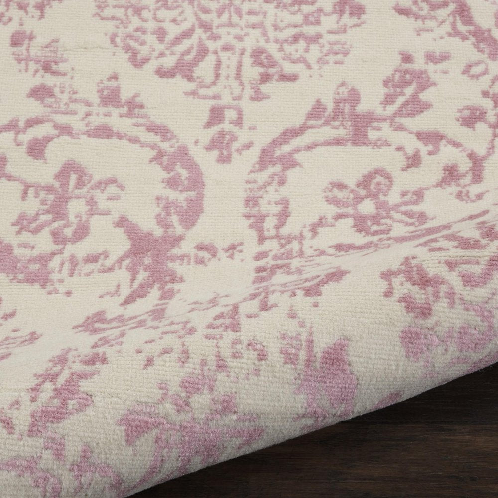 2' X 4' Ivory And Pink Damask Area Rug