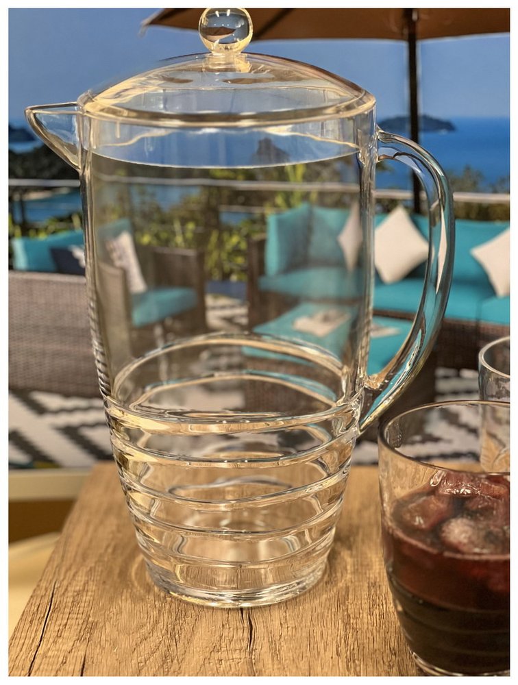 Clear Acrylic Convex Curve Shape Stemless Pitcher