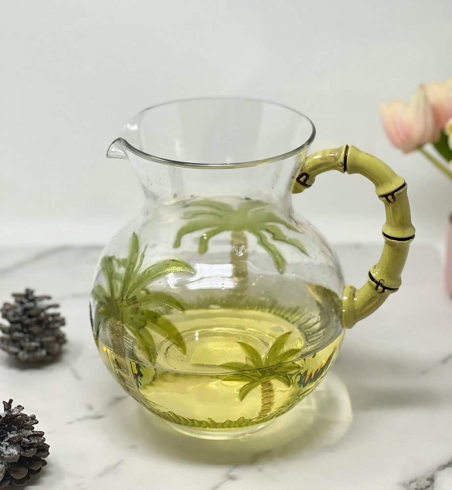 Clear And Green Acrylic Convex Curve Shape Stemless Pitcher